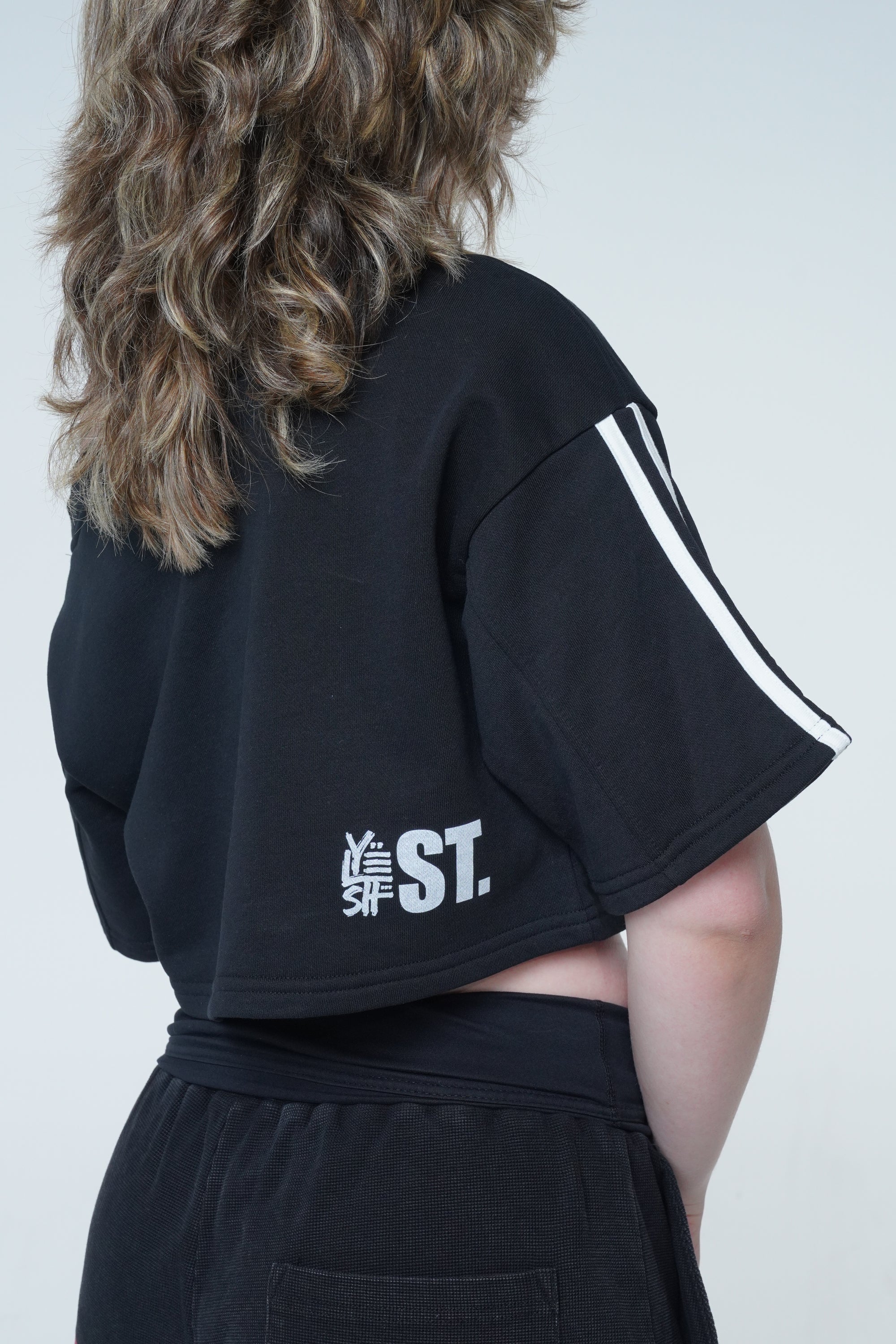 Tiger Off Shoulder Crop