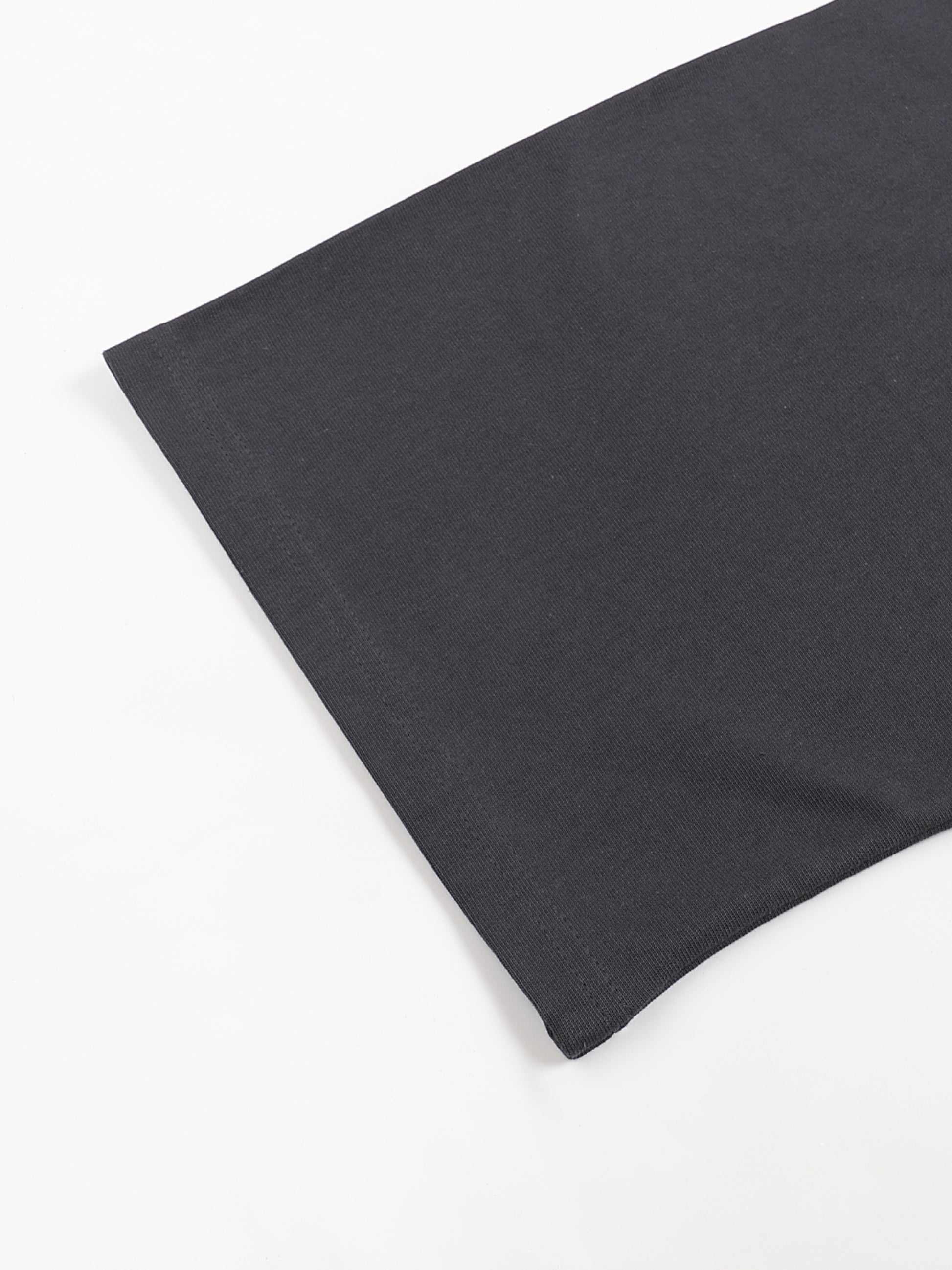 street wear,oversized tee,boxy style fashion,Kpop,street fashion,90s hiphop,Kpop fashion,Japanese mask,Gym t-shirt