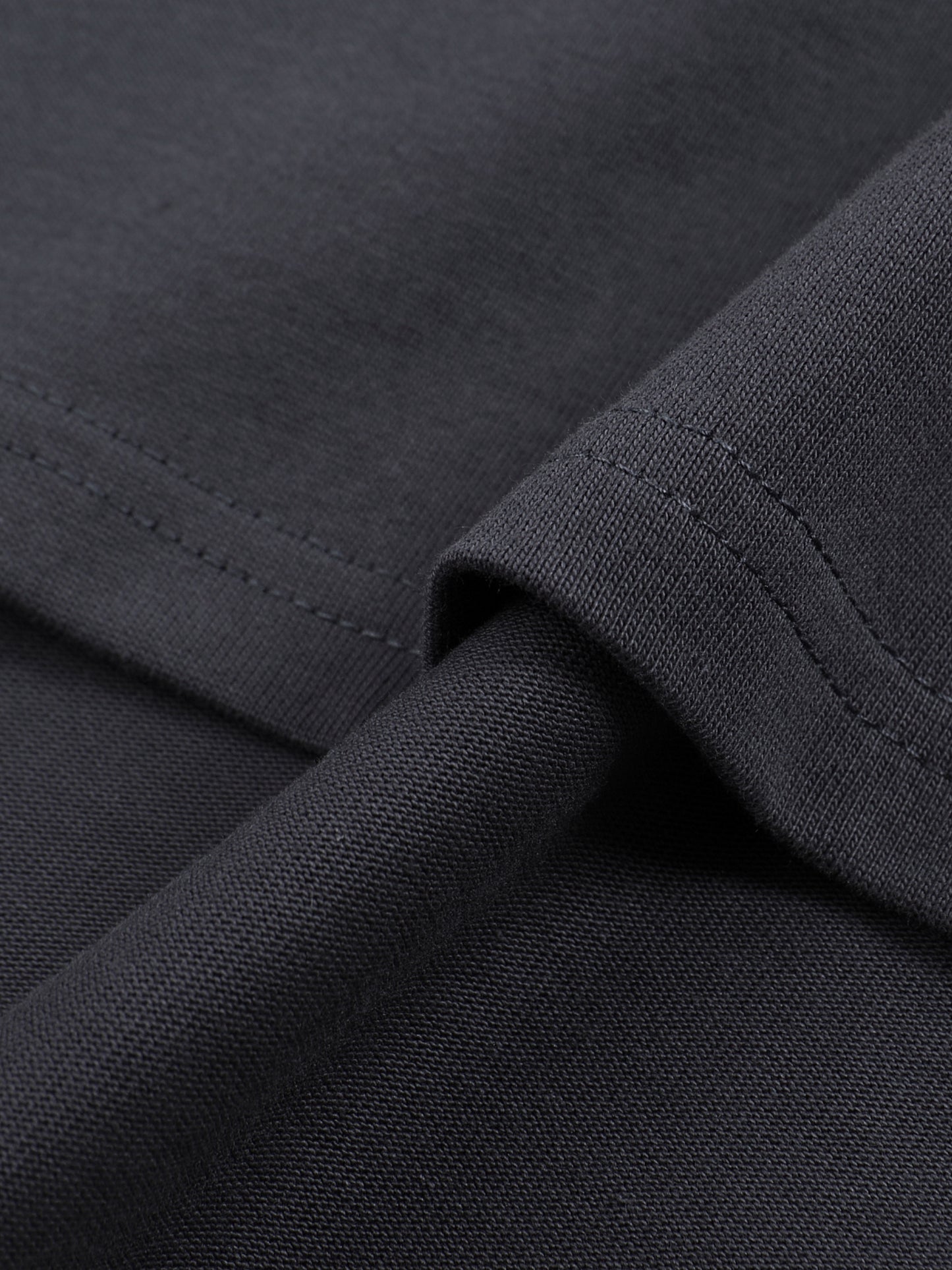 street wear,oversized tee,boxy style fashion,Kpop,street fashion,90s hiphop,Kpop fashion,Japanese mask,Gym t-shirt